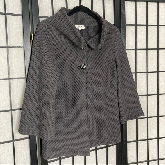 PIKO Green Earth Fashion Gray Waffle Knit Sweater Coat | Size Small | Toggle But - Picture 2 of 12